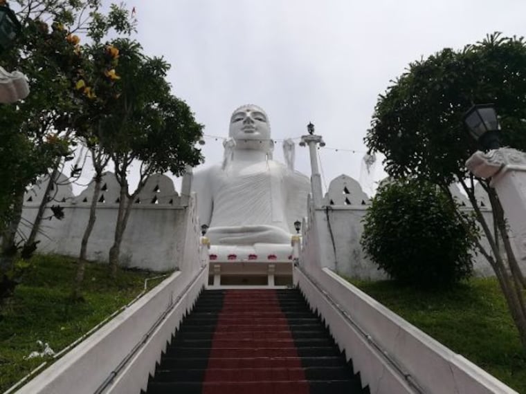 Bahiravokanda Vihara Buddha Statue-2